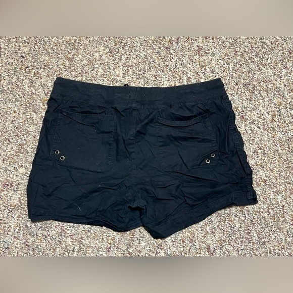Dash Black‎ shorts Women's size large, POCKETS, BLACK - Picture 2 of 3